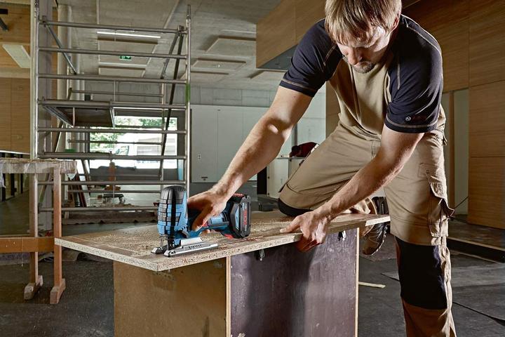 Produktbild Bosch Professional GST 18V-LI B