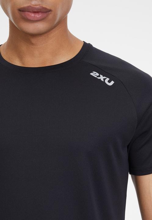 Actual product image 2XU Aero Tee (L)