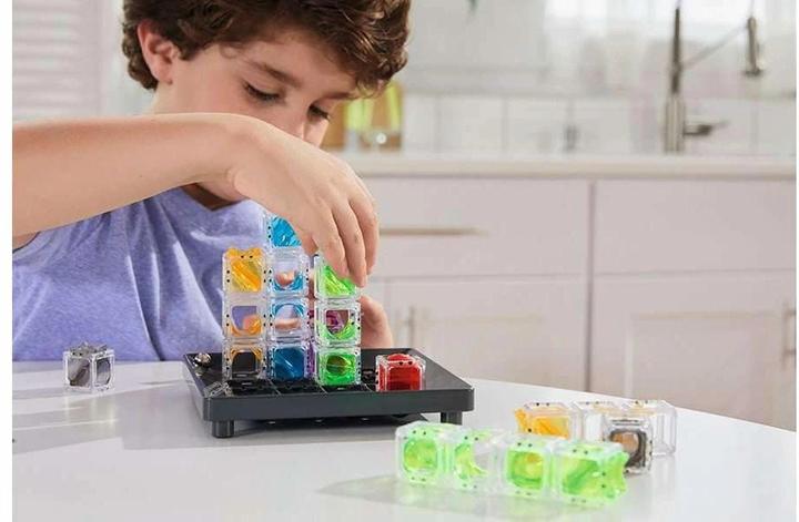 Actual product image Thinkfun Gravity Maze (German, Spanish, French, Dutch, Italian, English)