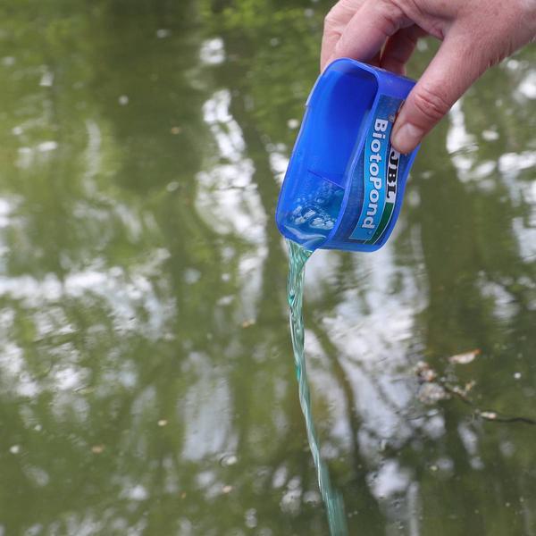 Actual product image JBL Aquaristik und Terraristik BiotoPond 500 ml EN/UK (Aquarium Fertiliser)