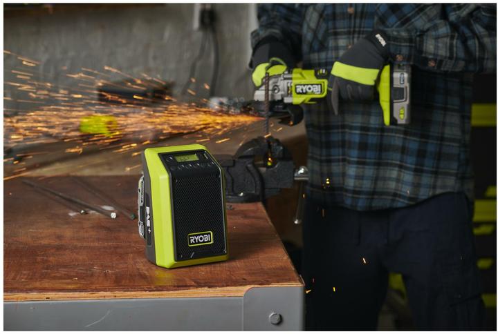 Actual product image Ryobi RRDAB18-0 18 V ONE+ cordless Bluetooth radio, DAB/DAB+ Fun (AM, FM, DAB, Bluetooth)