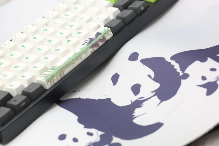 Immagine prodotto Varmilo Panda Mouse Pad XL (Largamente)