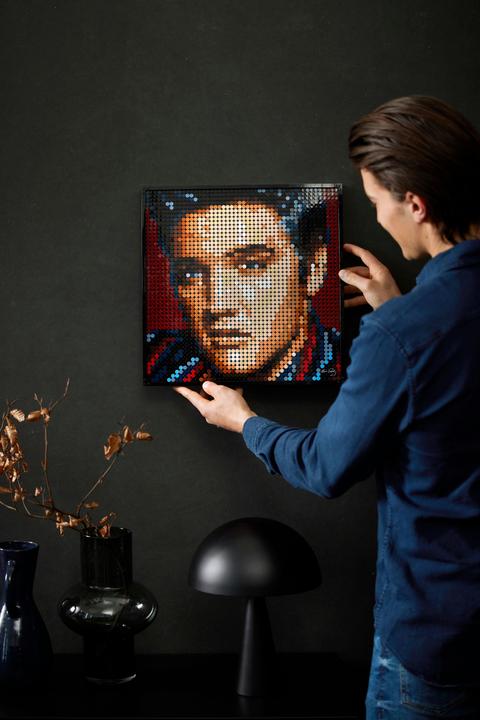 Immagine prodotto LEGO Elvis Presley - Il Re (31204, Set LEGO rari)