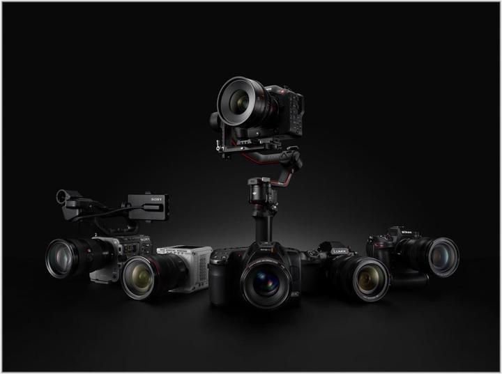 Image du produit DJI RS 3 Pro (Appareil photo à objectif interchangeable, Appareil photo reflex, 4.50 kg)