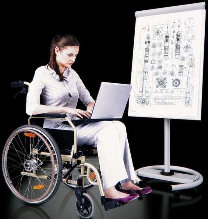 Actual product image Rocada Multifunction flipchart (68 x 190 cm)