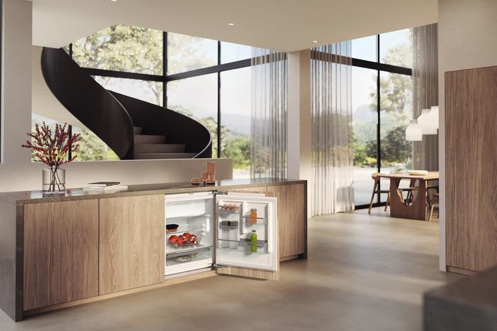 Actual product image Miele KU 7016 D (106 l)