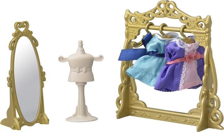 Actual product image Sylvanian Families Boutique Fashion Set