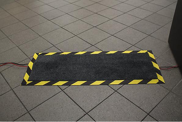 Produktbild Coba Europe Cable Protection Mat 0.4m x 1.2m (120 cm)