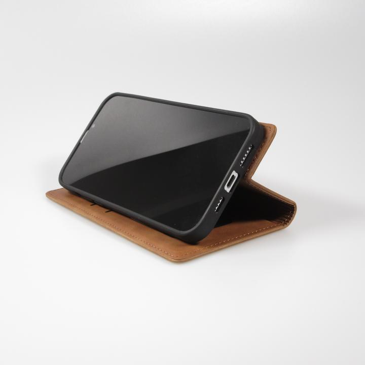 Produktbild PhoneLook Leder Tasche Flip Wallet vintage mit Magnetverschluss und Kartenhalter (Apple iPhone 13)