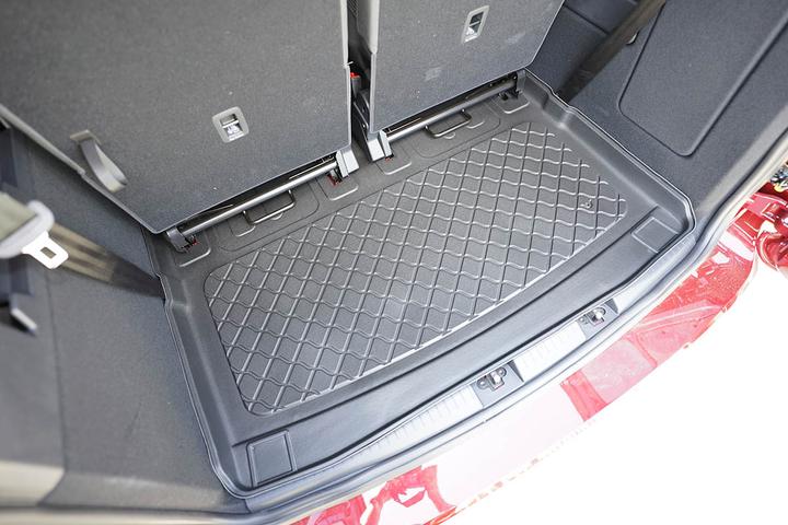 Actual product image ProPlus Boot tray for VW Caddy Maxi from 2020 until today (5 and 7-seater) behind the 2nd row of seats