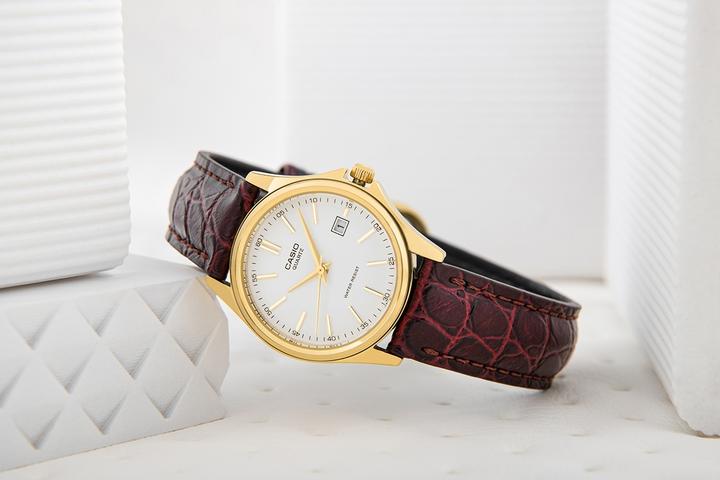 Actual product image Casio Collection - LTP-1183Q-7A (Analogue wristwatch, 25 mm)