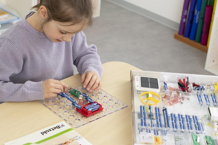 Immagine prodotto Betzold Set di esperimenti sull'elettricità
