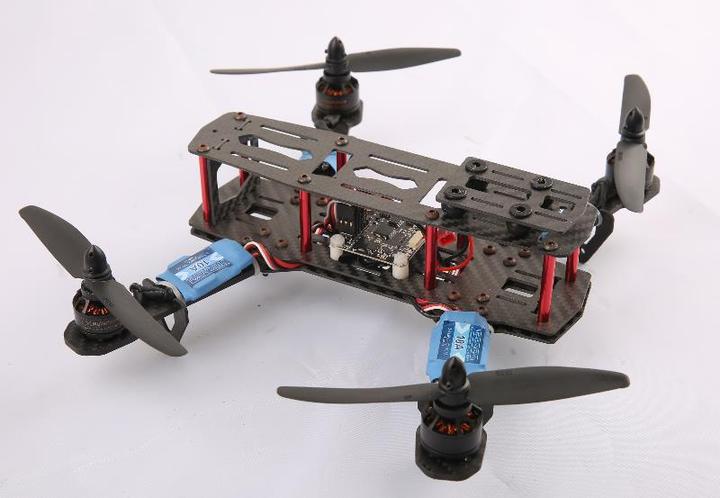 Immagine prodotto iLight Drone da corsa X-Bird 250 con motore, elica e volo (18 min, 1000 g)