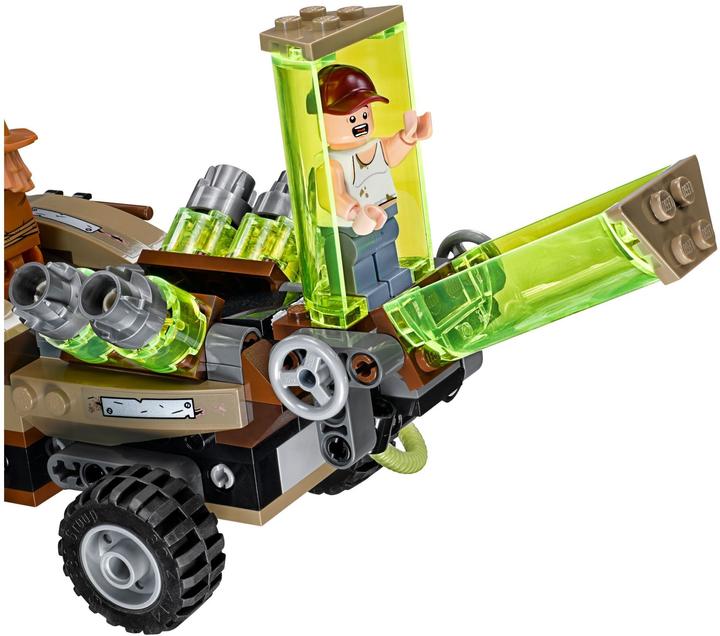 Actual product image LEGO DC Super Heroes Batman: Scarecrow's dangerous harvest (76054, LEGO DC)