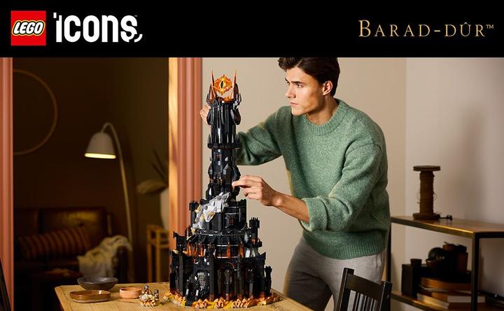 Actual product image LEGO The Lord of the Rings: Barad-dûr (10333, LEGO Icons, LEGO Rare Sets)