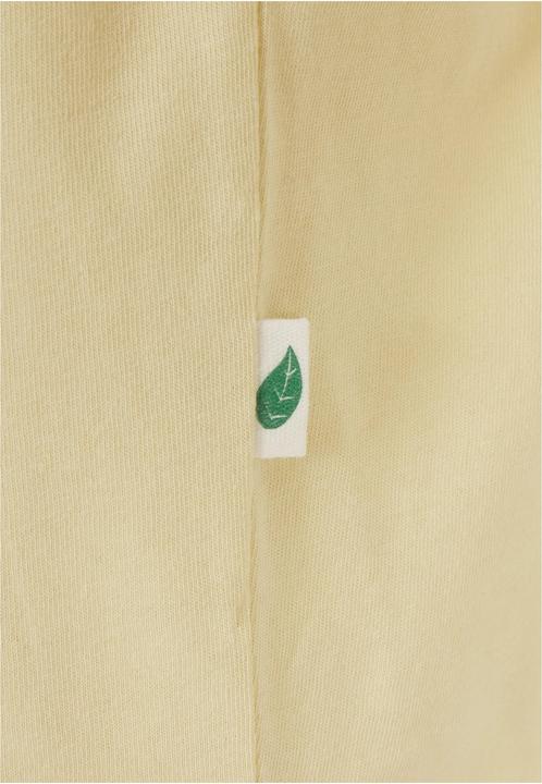Actual product image Urban Classics Ladies Organic Extended Shoulder Tee - 5650 (5XL)