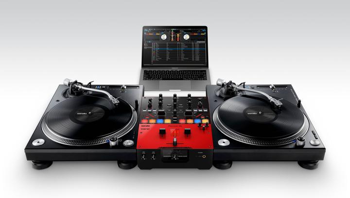 Image du produit Pioneer DJ DJM-S5 (Mélangeur de combat)