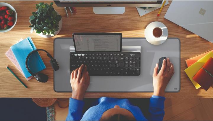 Immagine prodotto Logitech Desk Mat Studio (Largamente)