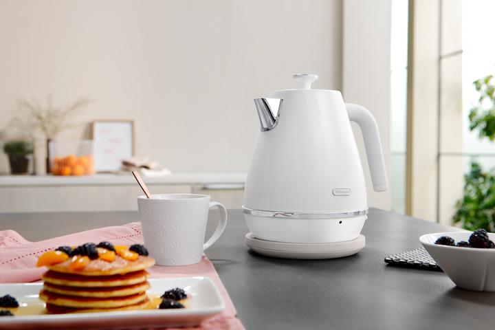 Produktbild De'Longhi Distinta Moments KBIN2001.W (1.70 l)