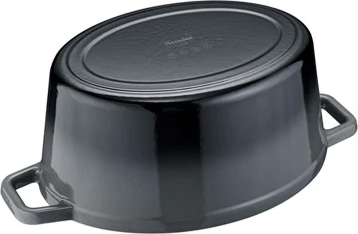 Productafbeelding Berndes Kookpan B.IRON gietijzer ovaal 31 x 24 cm 6 liter zwart INDUCTIE (Braadpan + kasserol, Gietijzer)