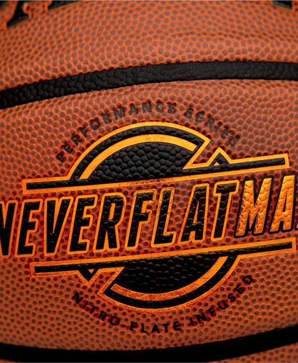 Actual product image Spalding Neverflat Max