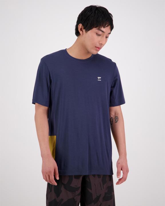 Actual product image Mons Royale Camo Merino Shift T-Shirt (L)