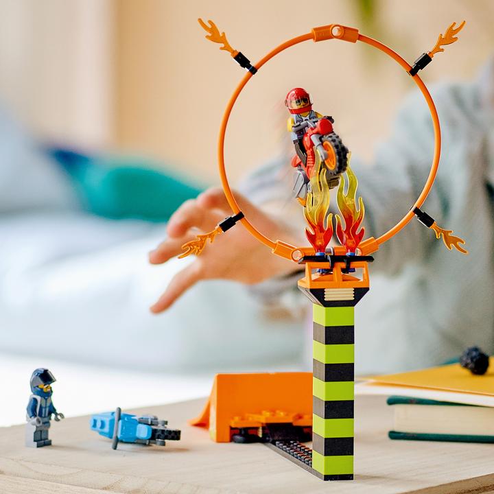 Actual product image LEGO Stunt Contest (60299, LEGO City)