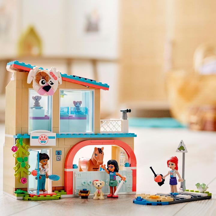 Image du produit LEGO La clinique vétérinaire de Heartlake City (41446, LEGO Friends)