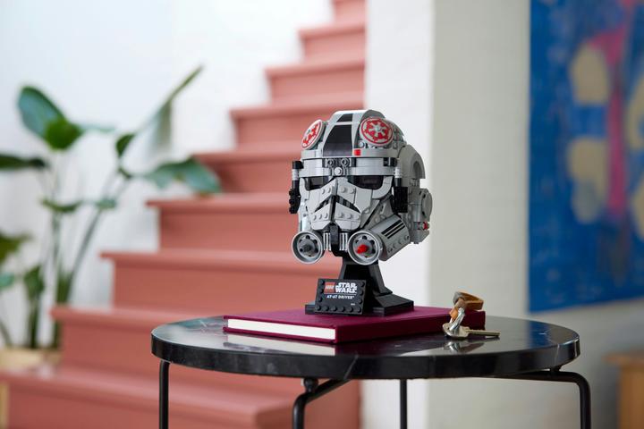 Actual product image LEGO 75429 AT-AT Pilot Helm (75429, LEGO Star Wars)