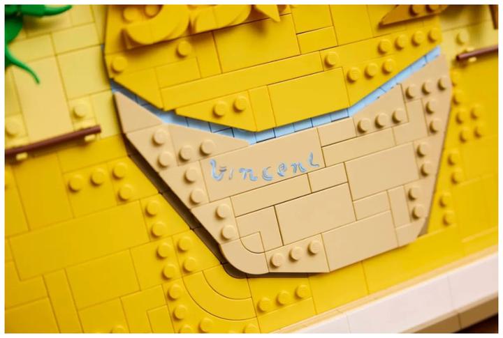 Image du produit LEGO Vincent van Gogh - Tournesols (31215, LEGO DC, LEGO difficiles à trouver)