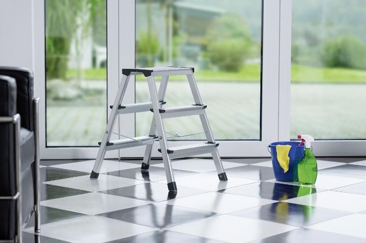 Produktbild Hailo D60 StandardLine, Aluminium-Trittleiter, 2x3 Stufen (Trittleiter, 68 cm)