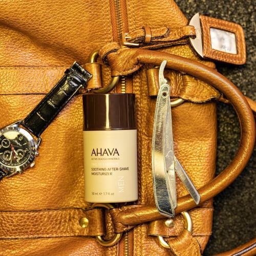 Immagine prodotto Ahava Gli uomini hanno il tempo di ricaricarsi (Pompa spray dopobarba, 50 ml)