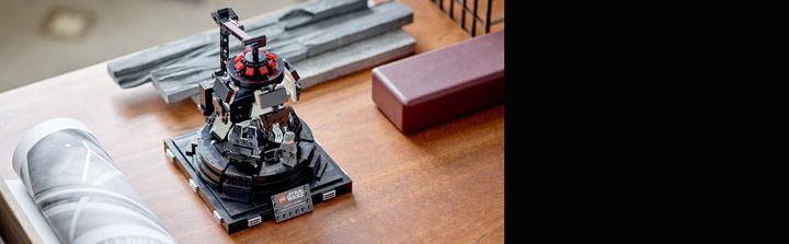 Image du produit LEGO Dark Vador - Chambre de méditation (75296, LEGO difficiles à trouver)