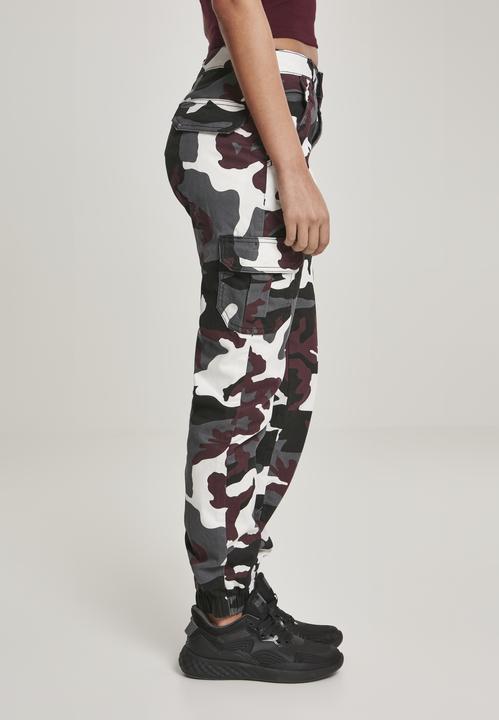 Actual product image Urban Classics Ladies High Waist Camo Cargo Pants (26)