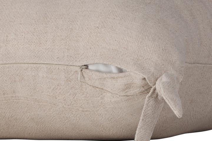 Actual product image Venture Home Nora (60 x 60 cm)