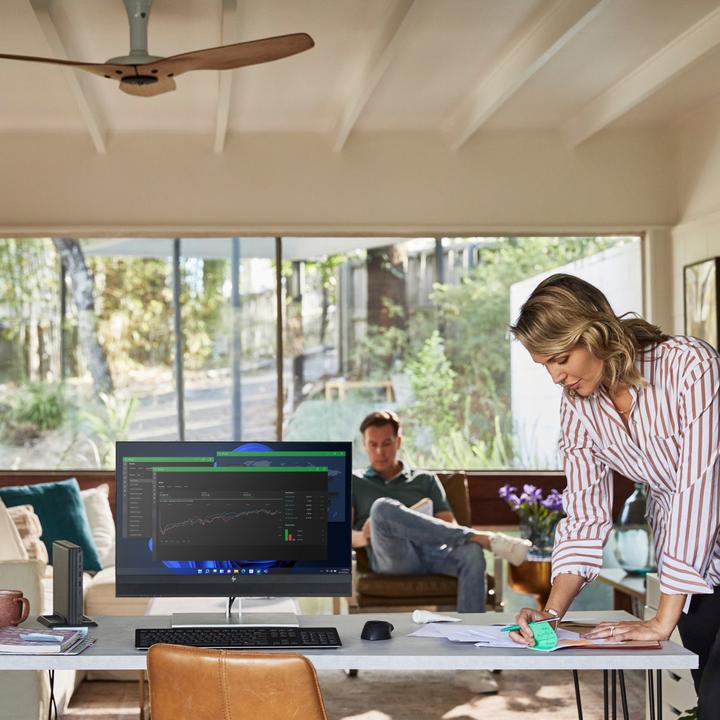Produktbild HP Elite Mini 800 G9 (Intel Core i5-13500, 16 GB, 512 GB, UHD Graphics 770)