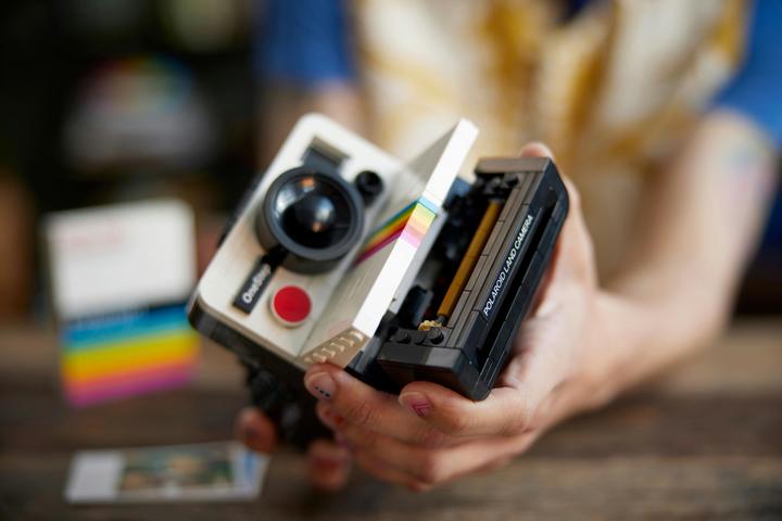 Image du produit LEGO Appareil photo instantané Polaroid OneStep SX-70 (21345, LEGO Ideas)