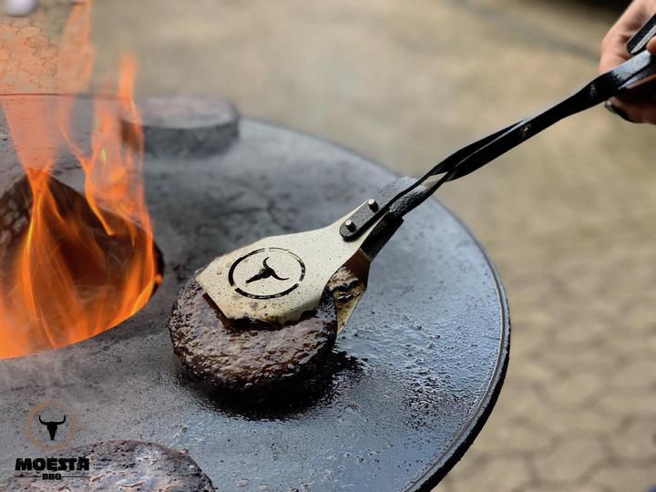 Productafbeelding Moesta BBQ Hamburger Tongs V-Tong