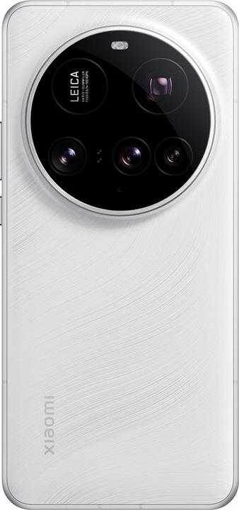 Actual product image Xiaomi 15 Ultra + Electric Scooter 4 Pro Plus CH-Edition Launch Bundle (512 GB, White, 6.73", Dual SIM, 50 Mpx, 5G)