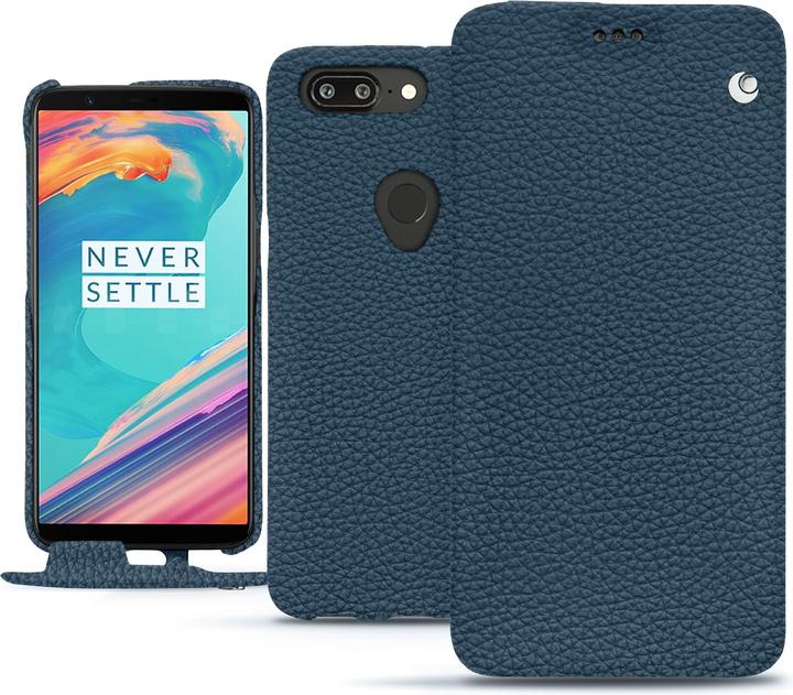 Actual product image Noreve Leather cover vertical