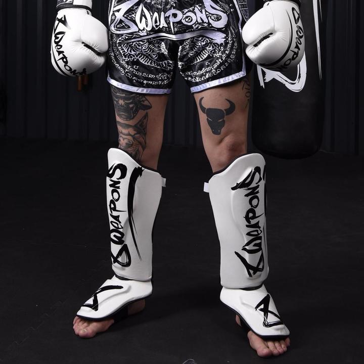 Actual product image 8Weapons Shin Guards - Unlimited white M (M)