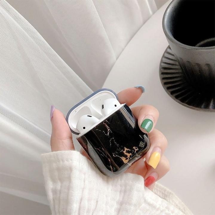 Produktbild JTI Schutzhülle für AirPods - Brauner Marmor (Kopfhörer Tasche)