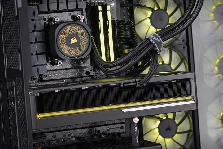 Image du produit Actina 5901443413776 (AMD Ryzen 9 7900X, 64 Go, 2000 Go, GeForce RTX 5090)