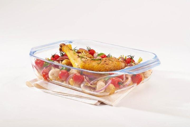 Actual product image Pyrex Classic