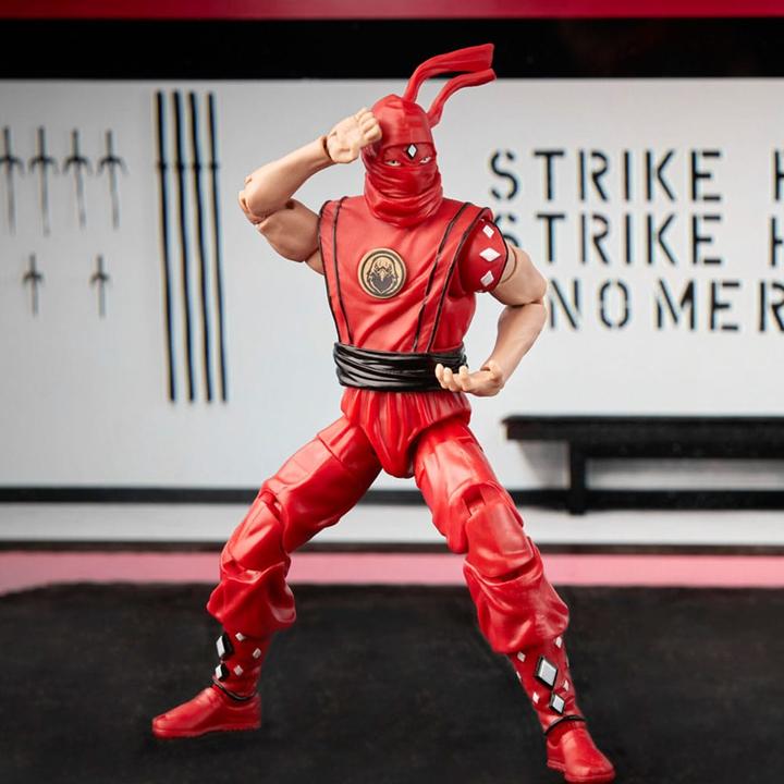 Actual product image Hasbro Power Rangers x Cobra Kai Lightning Collection figurine Morphed Miguel Diaz Red Eagle Ranger 15 cm