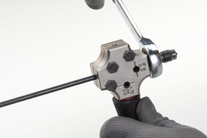 Produktbild Vigor Bördelgerät für ∅ 4,75 mm ∙ V4697 ∙ Anzahl Werkzeuge: 6