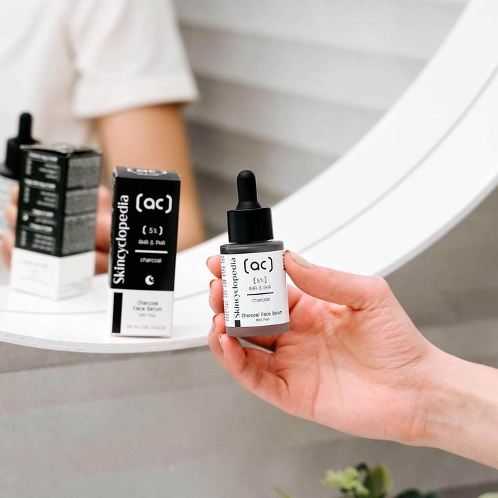Produktbild Skincyclopedia Charcoal 5% AHA + PHA Complex (30 ml)