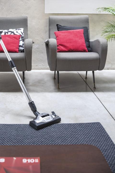 Actual product image Hoover Vacuum cleaner bagless HP720PET 011