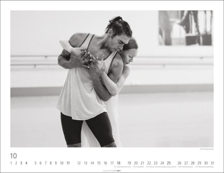 Produktbild Ballettsaal - Stuttgarter Ballett Kalender 2026 (44 x 34 cm, Englisch, Deutsch)