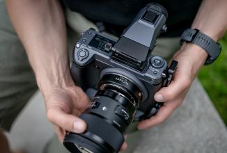 Produktbild Techart EF-FG01+ Adapterring Canon EF Obj. nach Fujifilm GFX